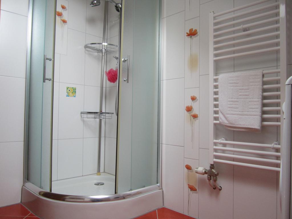Privat Vrbov 23 Lägenhet Exteriör bild